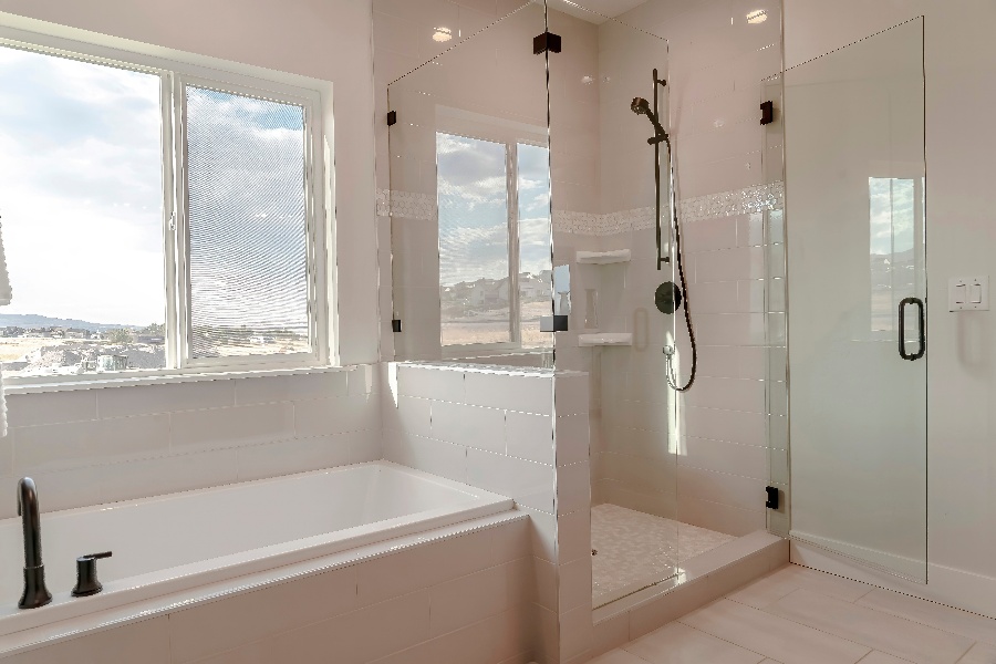 How are Frameless Glass Showers Installed?